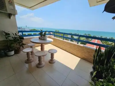 Jomtien Plaza condotel — 2 bedroom, 161 м², 6 эт.