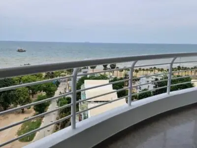 Metro Jomtien Condotel — 1 bedroom, 110 м², 10 эт.