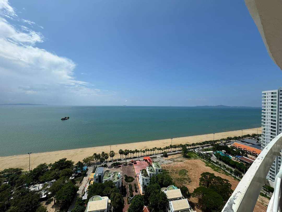 Metro Jomtien Condotel — Studio, 46 м², 25 эт.