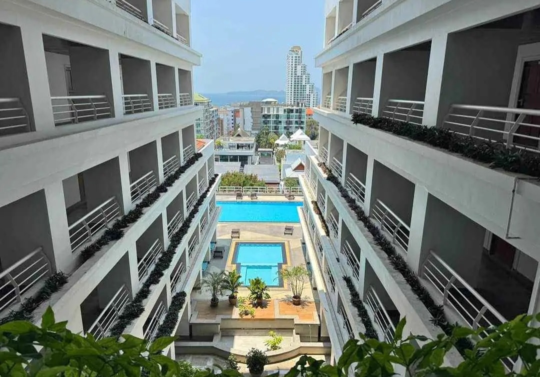 Pattaya Hill Resort — Studio, 39 м², 5 эт.