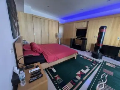 The Peak Condo — Penthouse, 360 м², 11-12 эт.