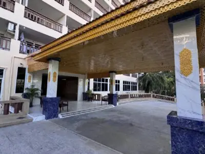Royal Hill Resort — Studio, 55 м², 2 эт.