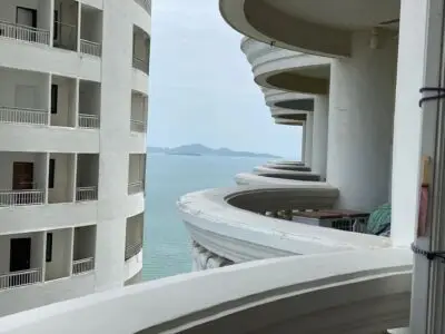 Sky Beach Residence — 1 bedroom, 99 м², 25 эт.