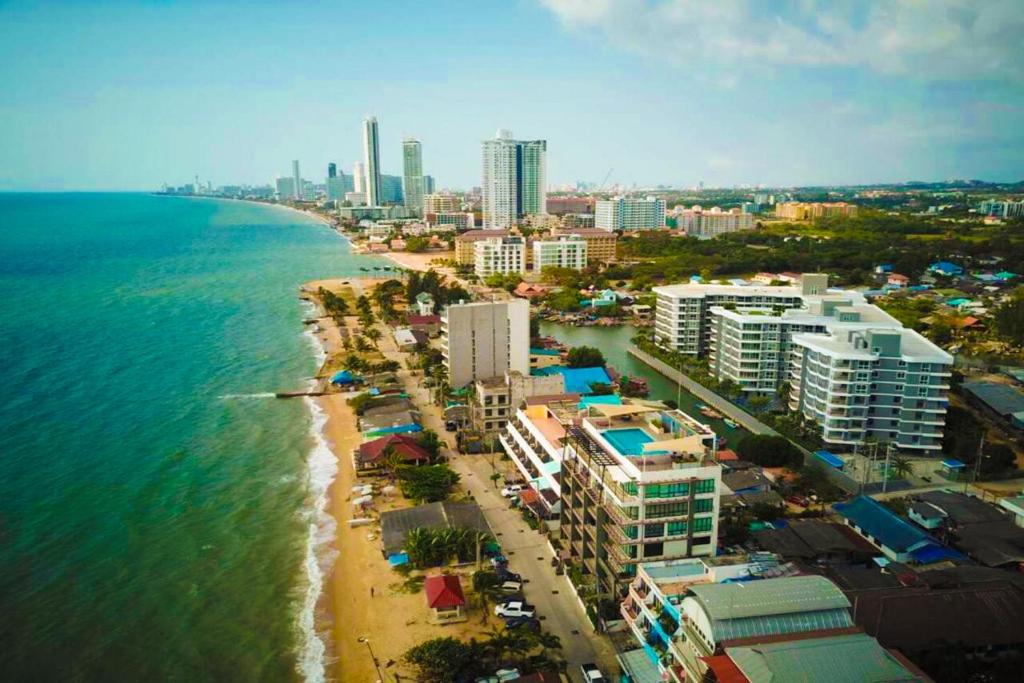 Whale Marina — 1 bedroom, 56 м², 3 эт.