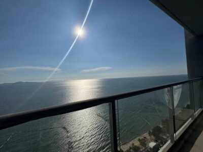 Zire Wongamat — 2 bedroom, 104 м², 32 эт.