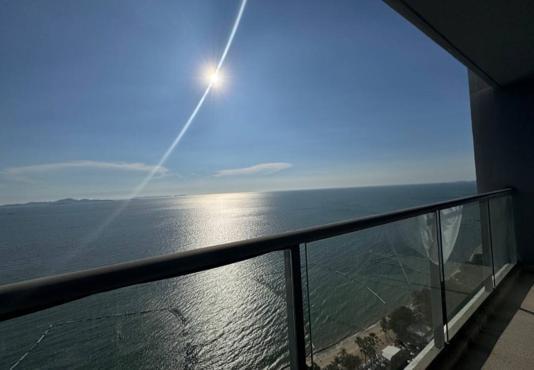 Zire Wongamat — 2 bedroom, 104 м², 32 эт.