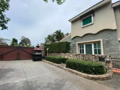 Silk Road village — Villa, 200 м², 2 эт.