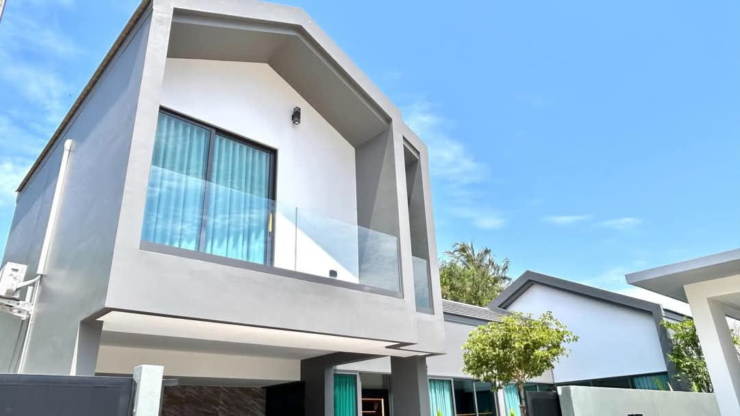 Villa — Villa, 350 м², 2 эт.