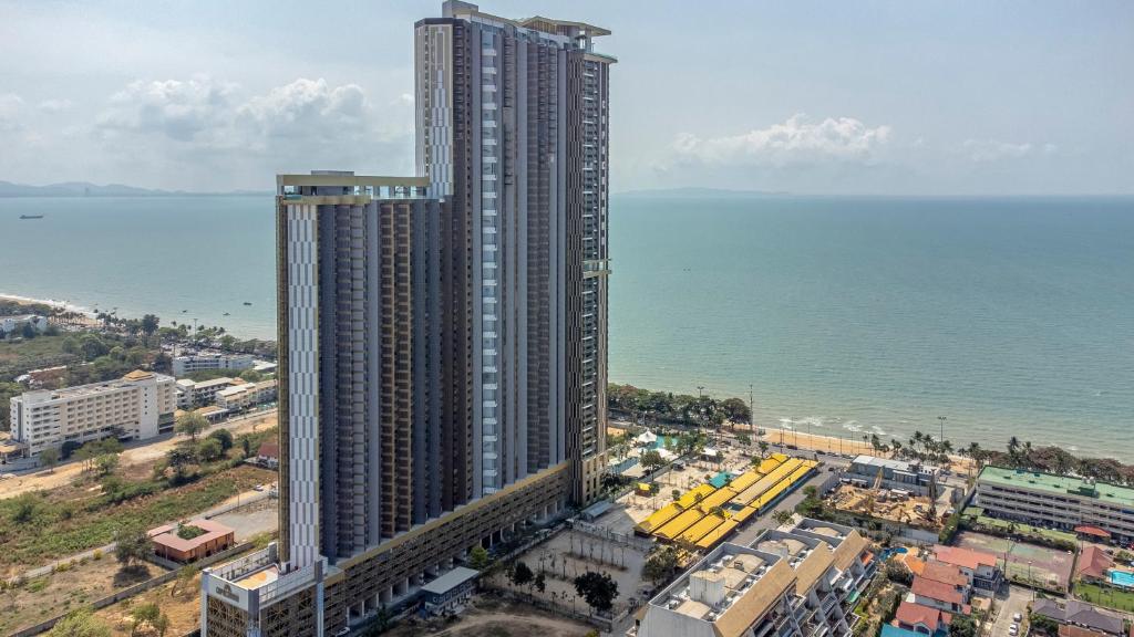 Copacabana Beach Jomtien — 1 bedroom, 37 м², 42 эт.
