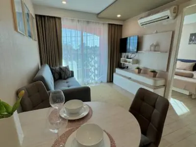 Seven Seas Jomtien — 1 bedroom, 37 м², 3 эт.