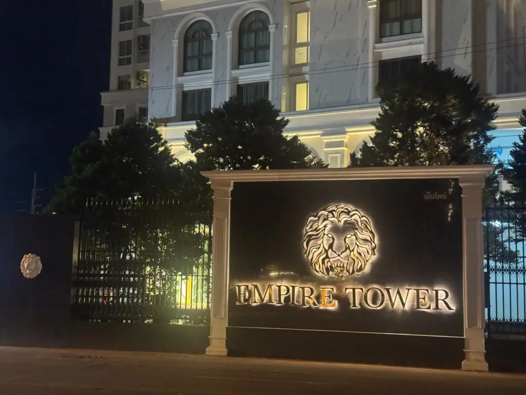 The Empire Tower: фасад комплекса
