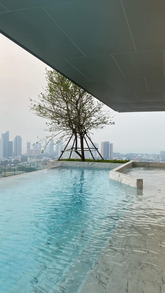 Once Condo - Central Pattaya, Паттайя