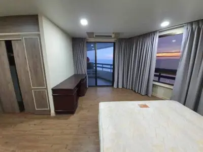 Jomtien Plaza condotel — 2 bedroom, 126 м², 22 эт.