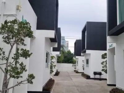 JJ Resort — 7 Villas, 2 эт.