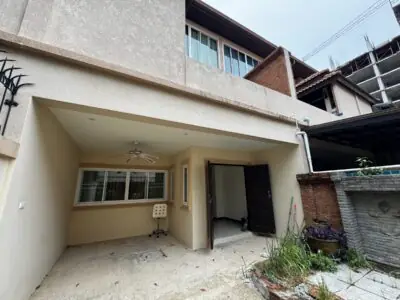 Townhouse/house — Townhouse, 2 эт.