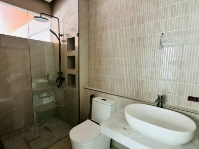 Villa — Villa, 210 м², 1 эт.