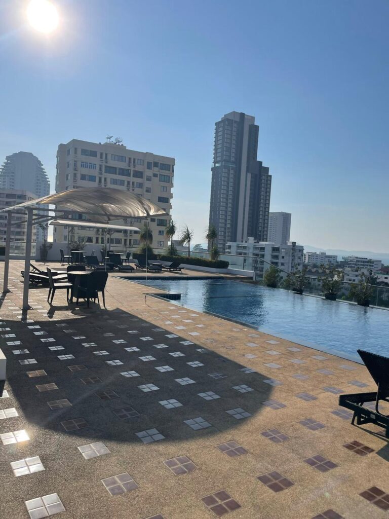 Nova Ocean view - Pratamnak, Паттайя