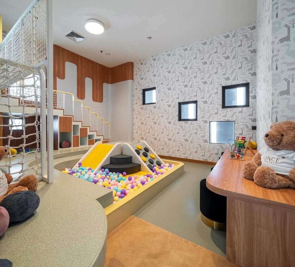 Once Condo - Central Pattaya, Паттайя