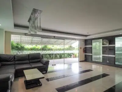 Hyde Park Residence — 1 bedroom, 69 м², 5 эт.