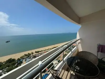 Metro Jomtien Condotel — Studio, 46 м², 25 эт.
