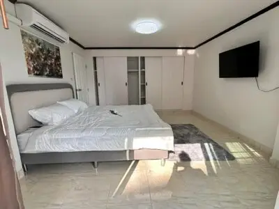 Sombat Condoview — 1 bedroom, 70 м², 5 эт.
