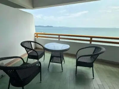 Sunshine Beach Condotel — Studio, 56 м², 26 эт.