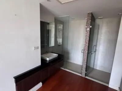 Axis — 2 bedroom, 65 м², 10 эт.