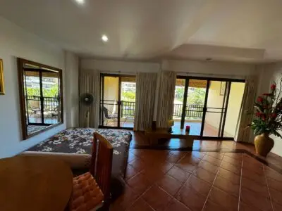 Chateau Dale Thabali Condo — Studio, 64 м², 4 эт.