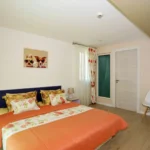 Property thumbnail 38