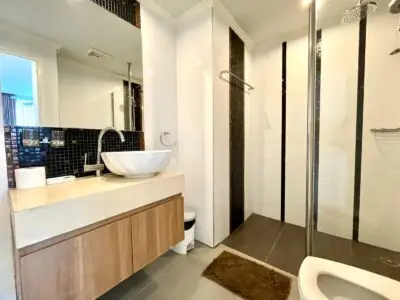 Amazon Condo — 2 bedroom, 72 м², 2 эт.
