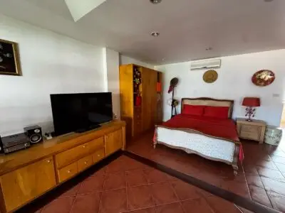Chateau Dale Thabali Condo — Studio, 64 м², 4 эт.