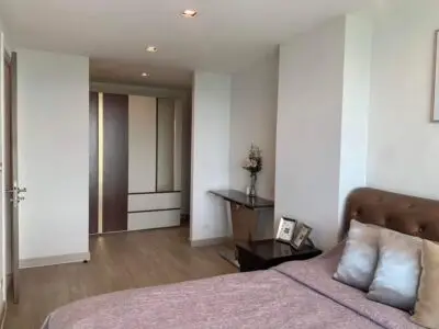 De Amber Condominium — 2 bedroom, 82 м², 7 эт.