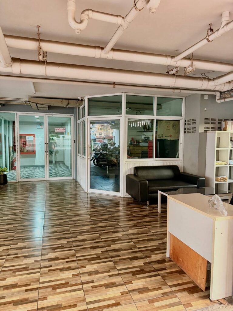 Life Vela Casa - Wong Amat, Паттайя