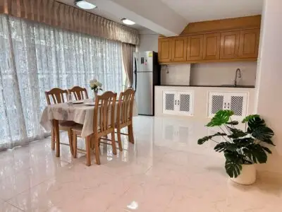 Sombat Condoview — 1 bedroom, 70 м², 5 эт.