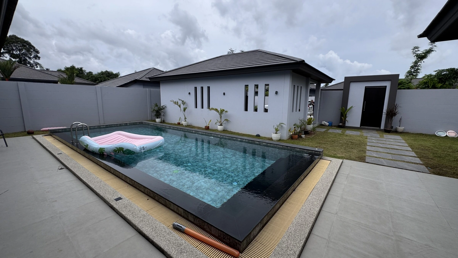 Baan Pattaya 6 — Villa, 306 м², 1 эт.