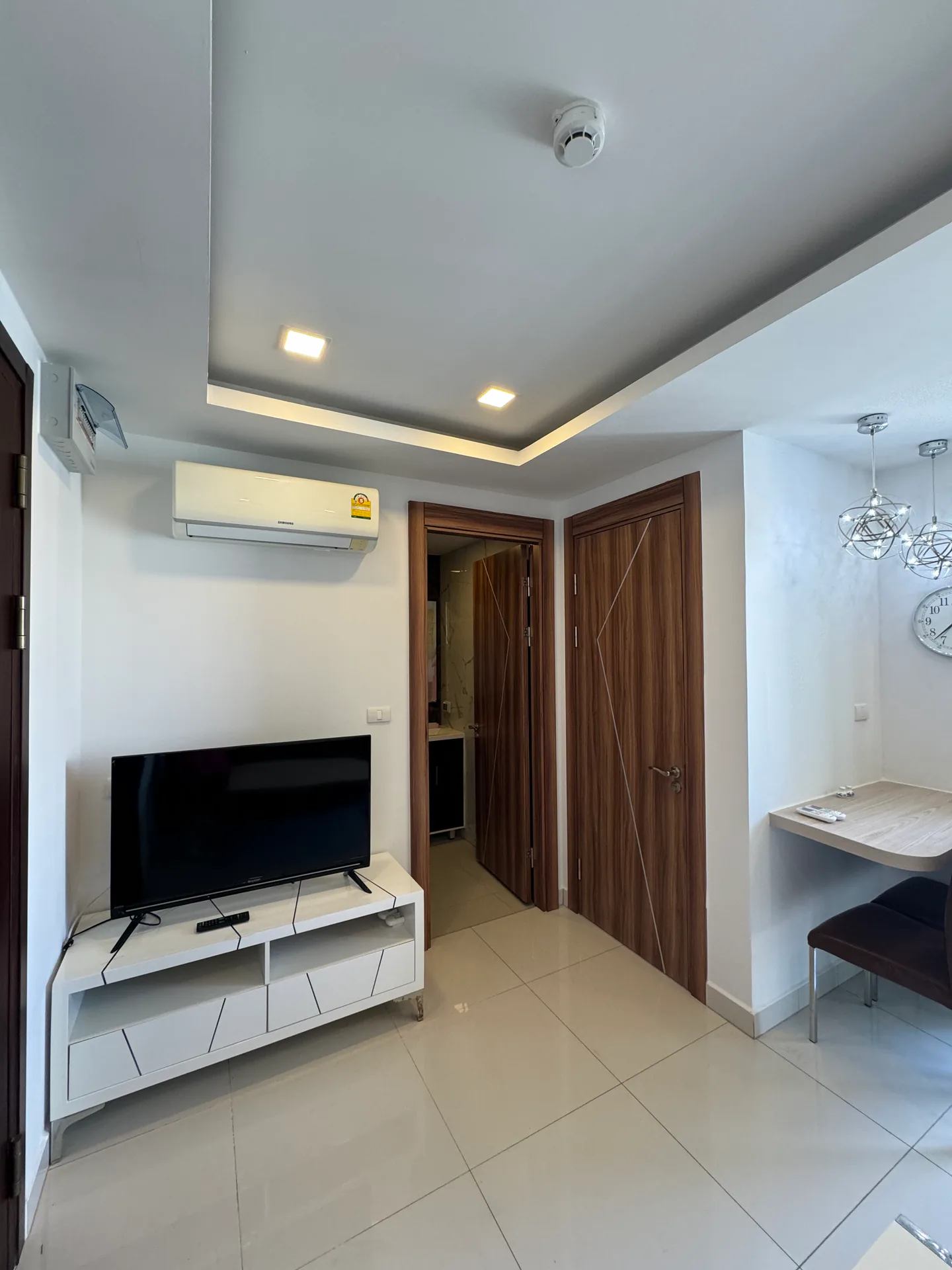 Arcadia Beach Resort — 1 спальня, 25.8 м², 8 эт. 1
