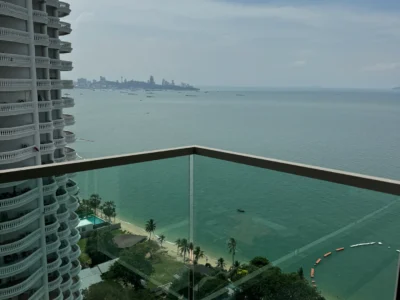 Wongamat Tower