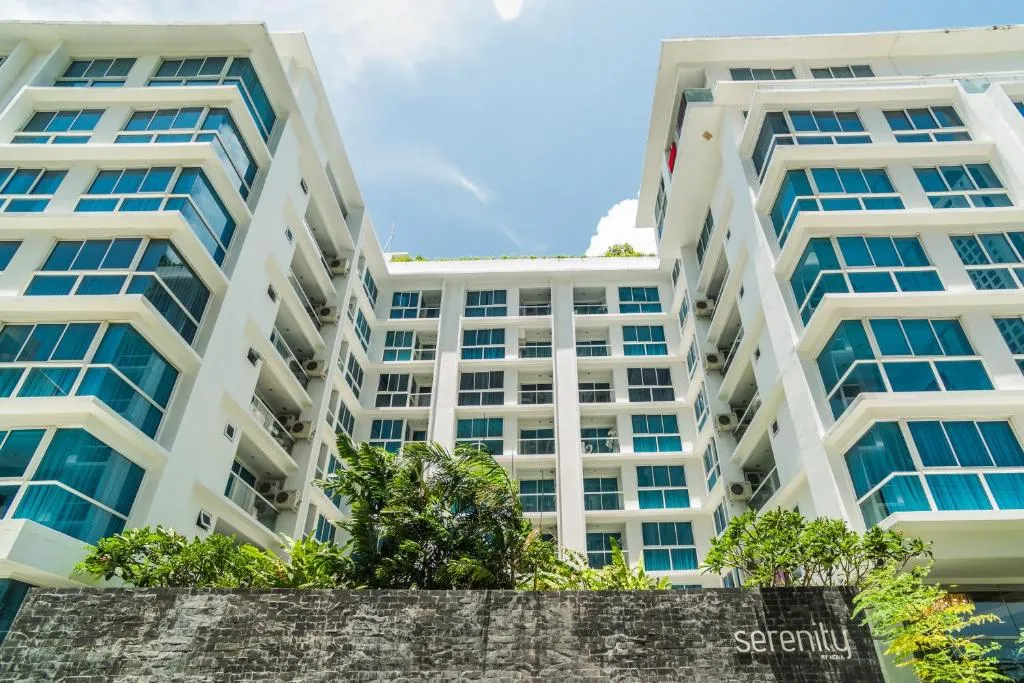 Serenity Wongamat — Wong Amat
