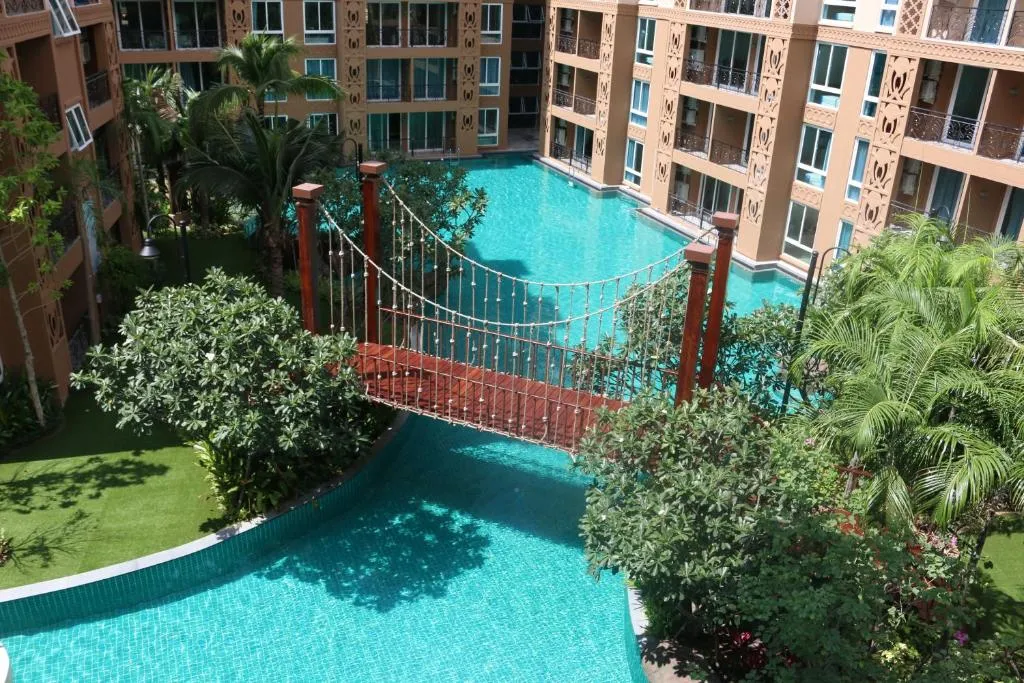 Atlantis condo: бассейн