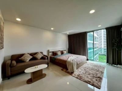 Studio 35 кв.м в Club Royal Pattaya — Wongamat, иностранная квота