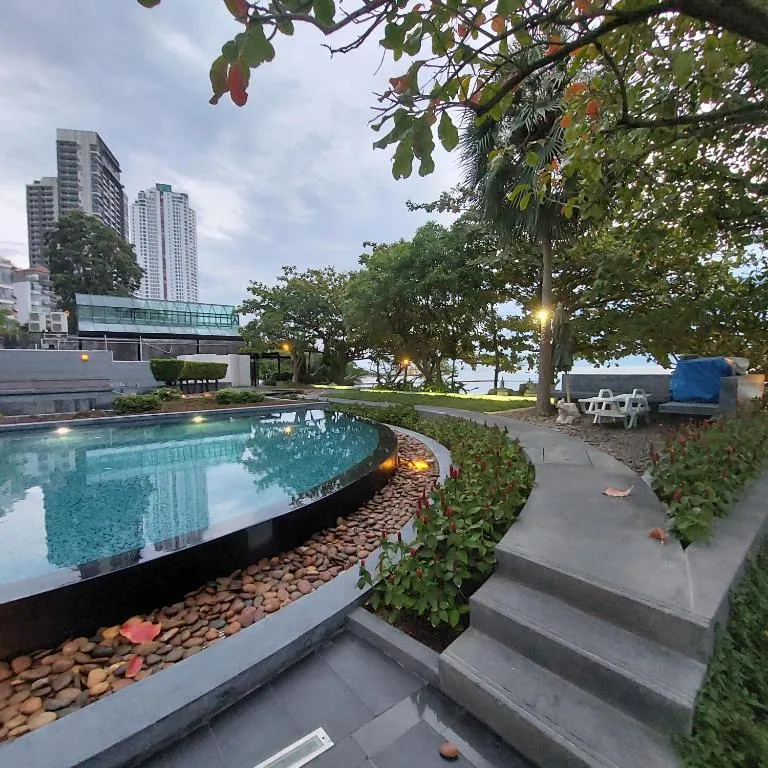 Sanctuary Wong Amat - Wong Amat, Паттайя