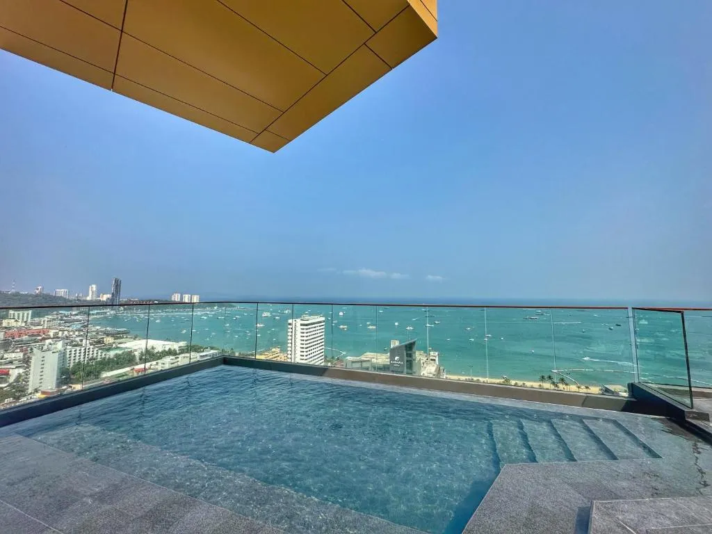 The Edge - Central Pattaya, Паттайя