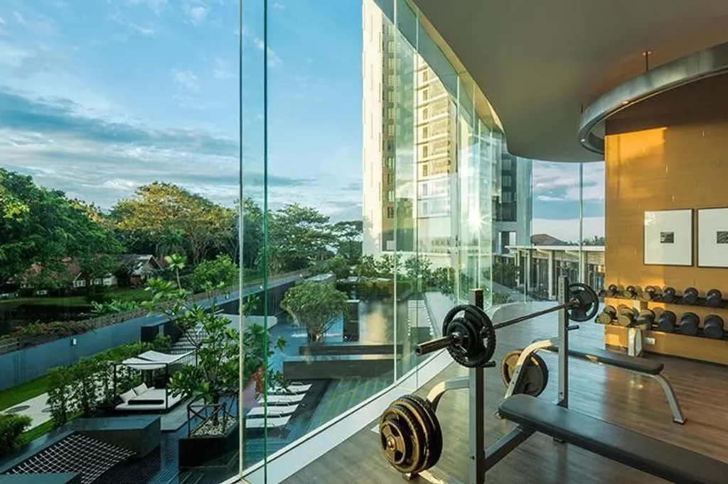 Reflection condo: фасад комплекса