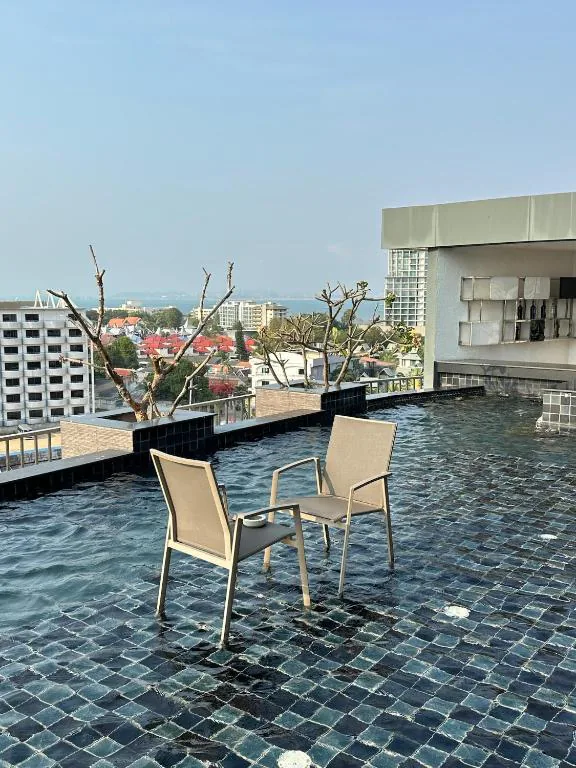 The Prim Grand Condo - Wong Amat, Паттайя
