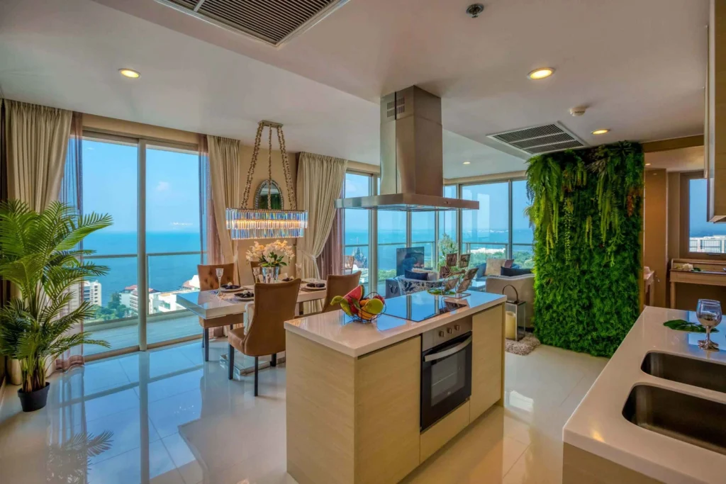 Riviera Wongamat - Wong Amat, Паттайя