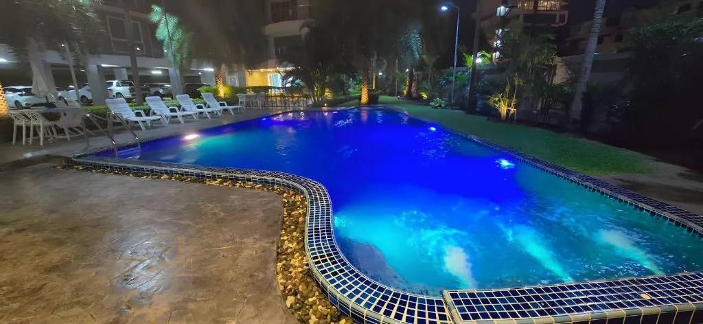 Whale Marina - Na Jomtien, Паттайя