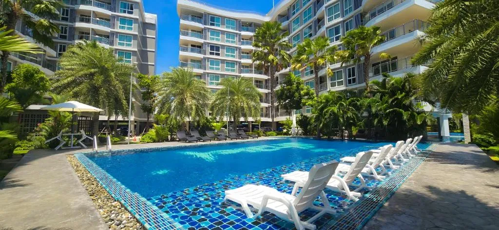 Whale Marina - Na Jomtien, Паттайя