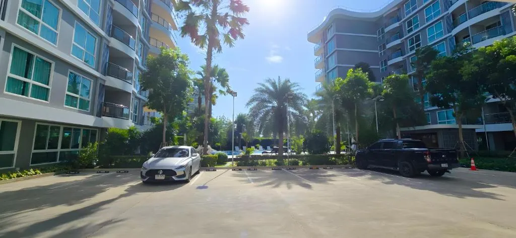 Whale Marina - Na Jomtien, Паттайя