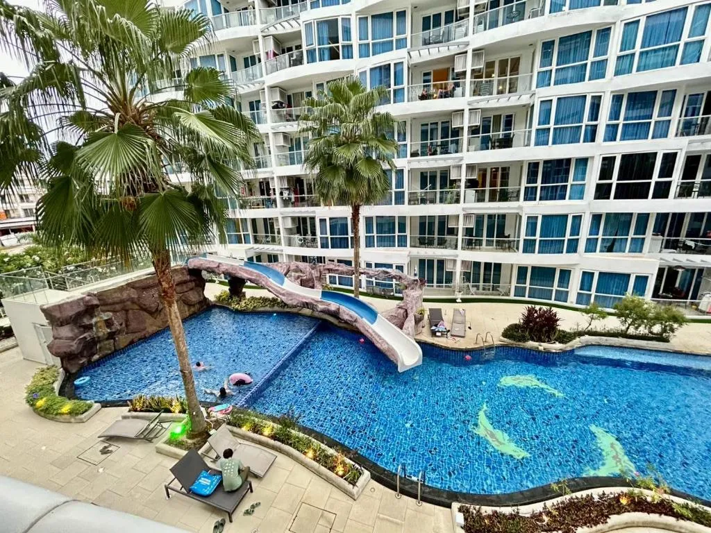 Grand Avenue - Central Pattaya, Паттайя