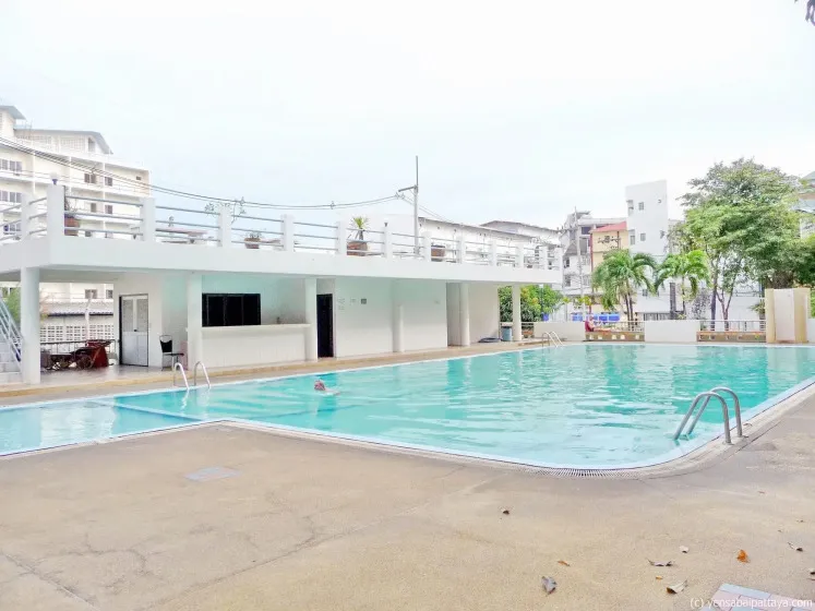 Yensabai Condotel - Central Pattaya, Паттайя